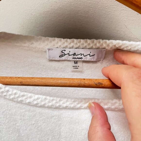 Sioni Milano White Knit Sweater With Embroidered Sheer Sleeves- Sz.‎ M - Picture 3 of 5